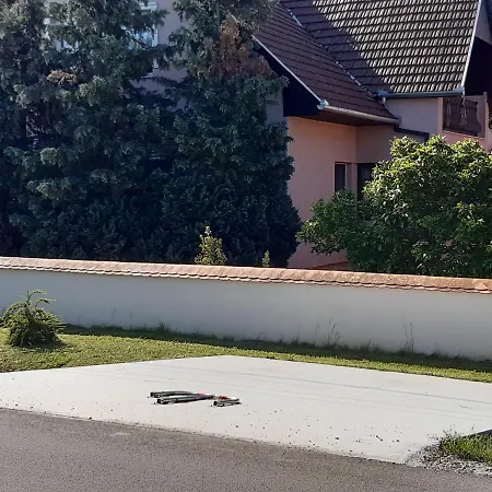 Marcsi Vendeghaz * Pogany